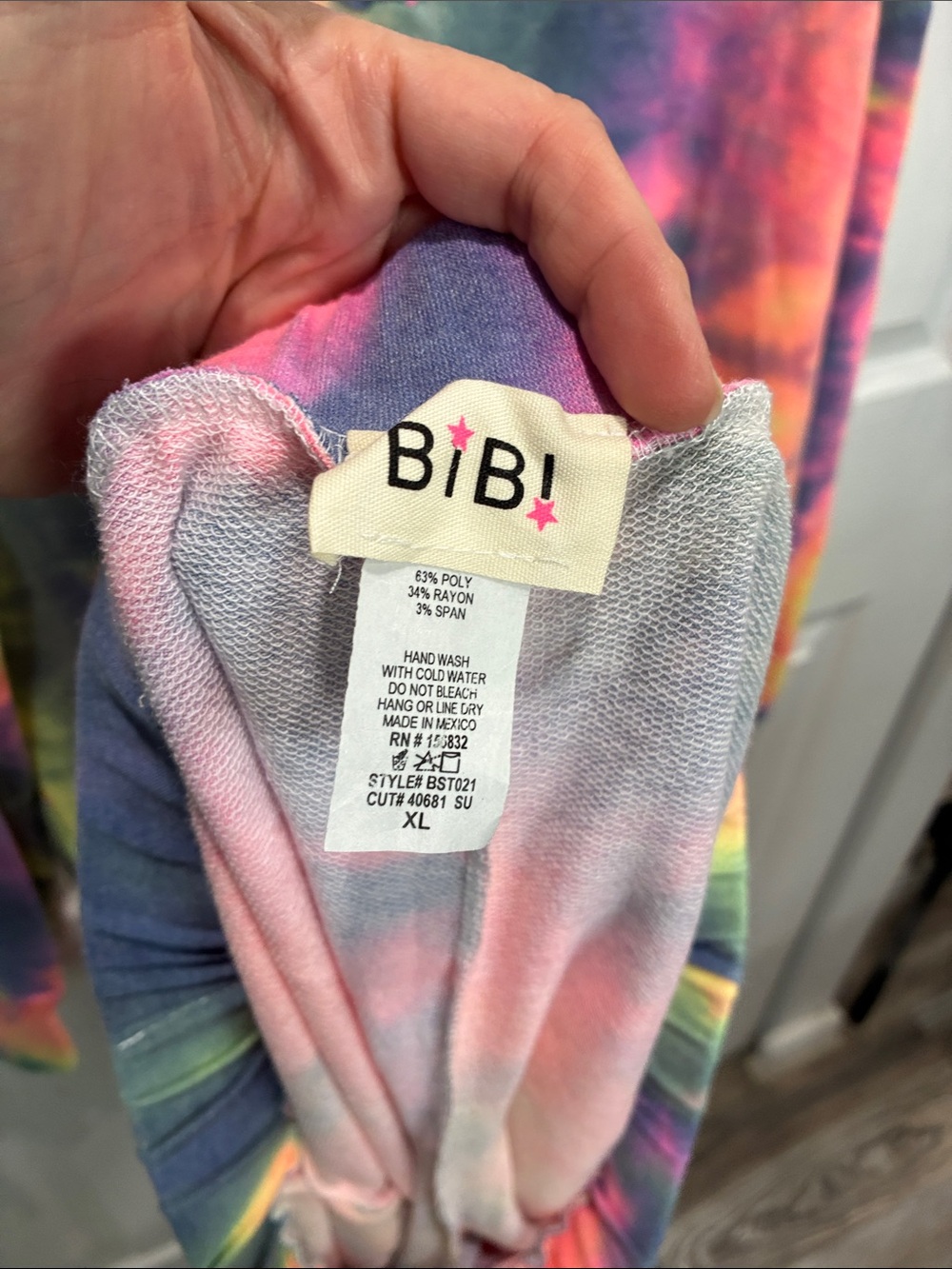 BiBi Neon Tie-Dye V-Neck Long Sleeve Short Set - Picture 7 of 7